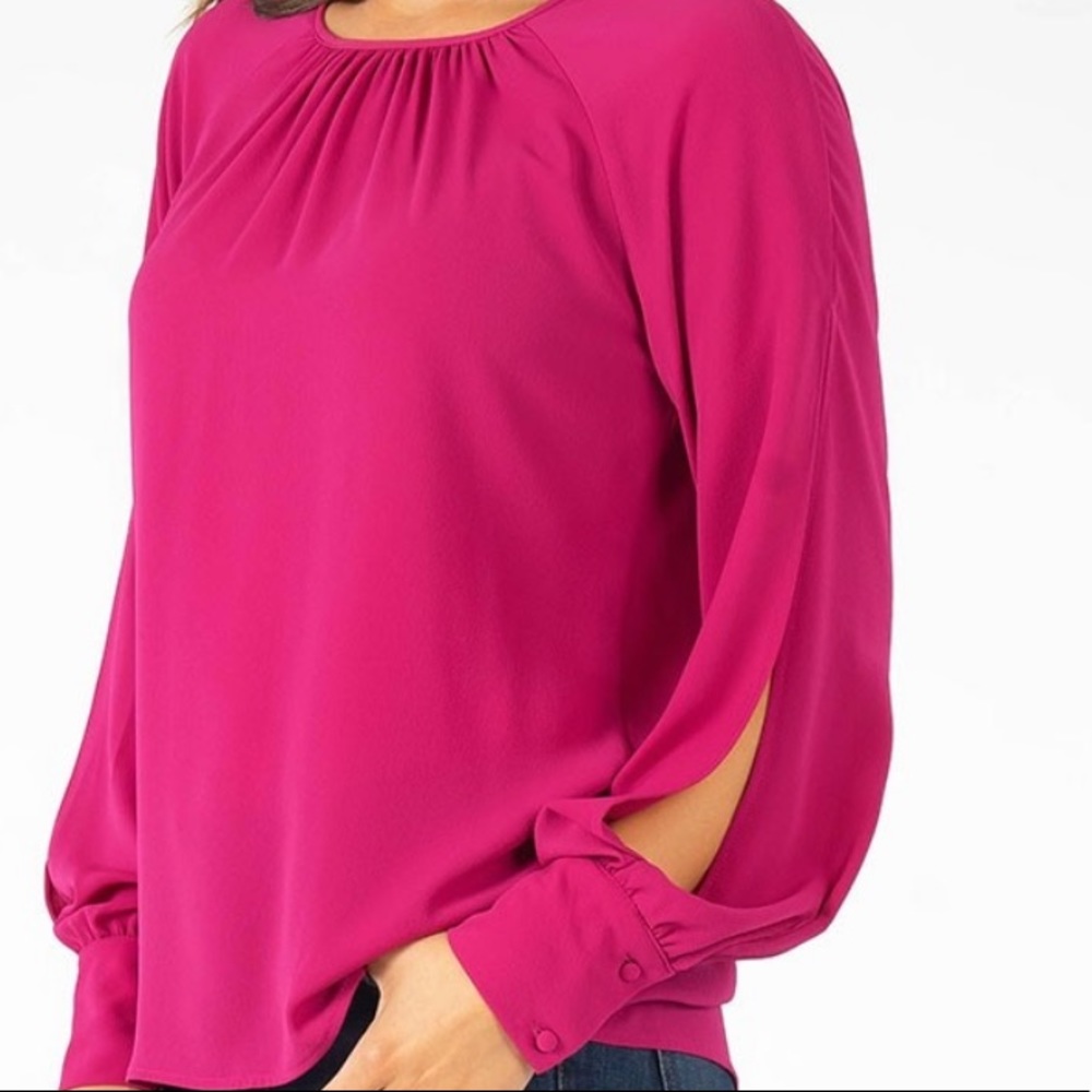 Kut From The Kloth Peony Cutout Blouse NWT 🎀